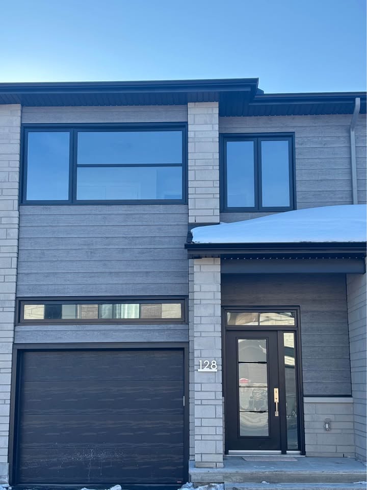 128 Eltomo Private - 128